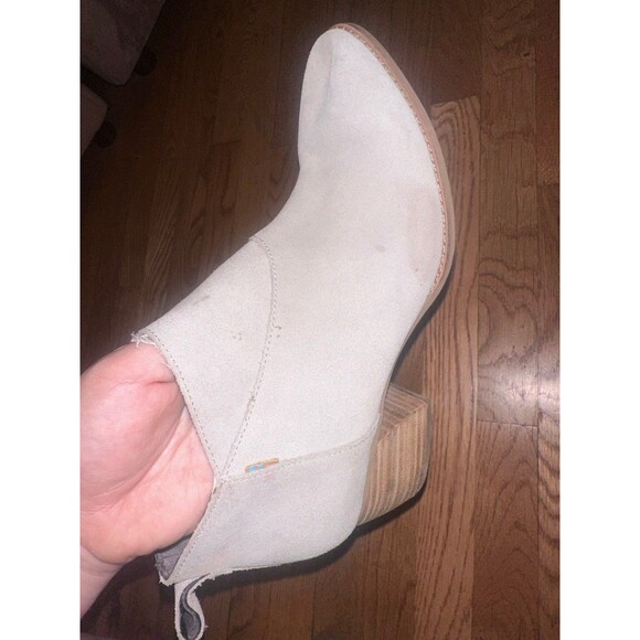 TOMS Womens Leilani Suede Ankle Boot - Picture 9 of 11
